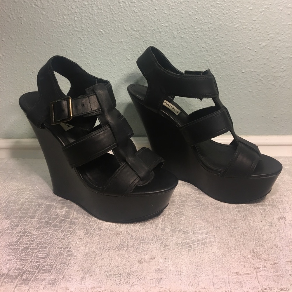 Black Steve Madden Buckle Wedges
